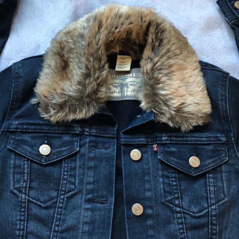 Levi Straus & Co Women’s Denim Jacket/NWT/Size: XS - Picture 5 of 11